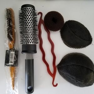 Volume boosting hair brushes and sponge bump bun